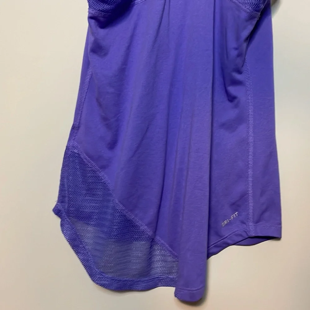 Nike Dri Fit  Tank Top Size Small